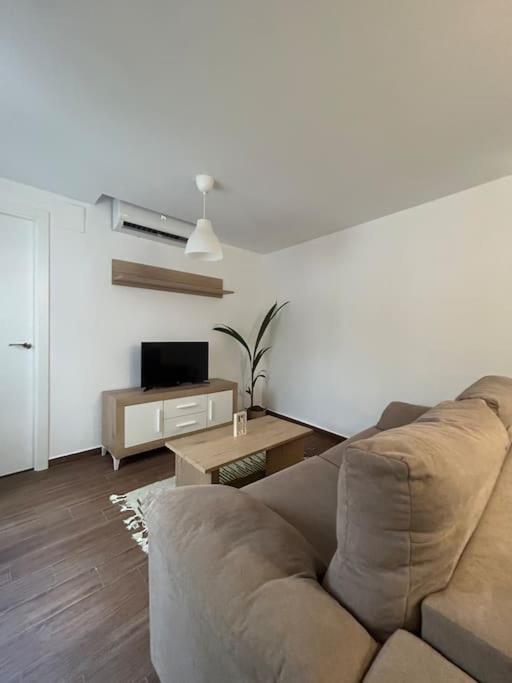 Petite California Duenas Apartman Sevilla Kültér fotó