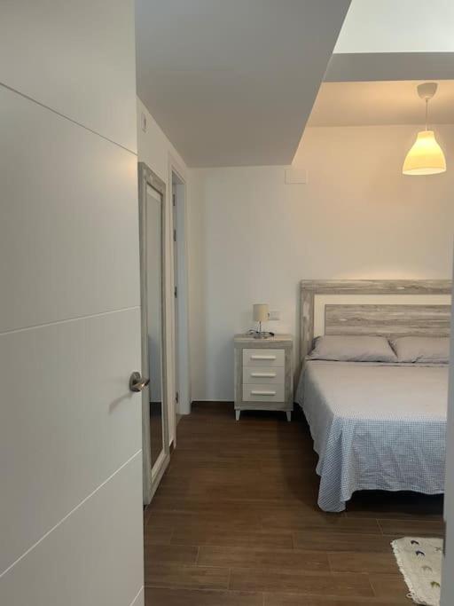 Petite California Duenas Apartman Sevilla Kültér fotó